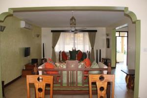 Halgan Villas Palace Mombasa Exterior photo